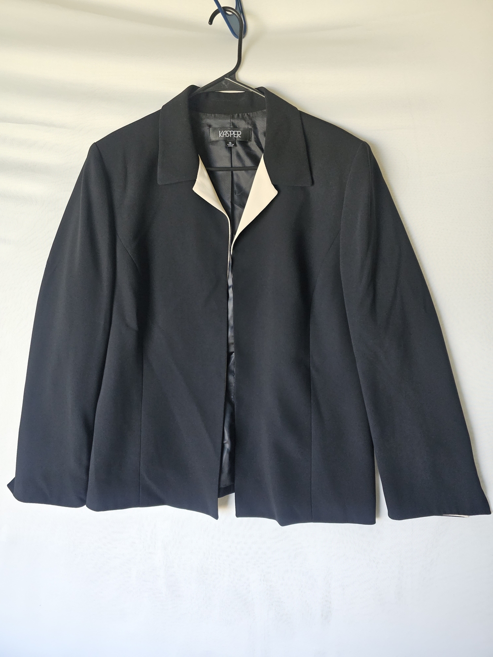 Kasper Black Open-Front Blazer with Cream Contrast Trim - Size 16